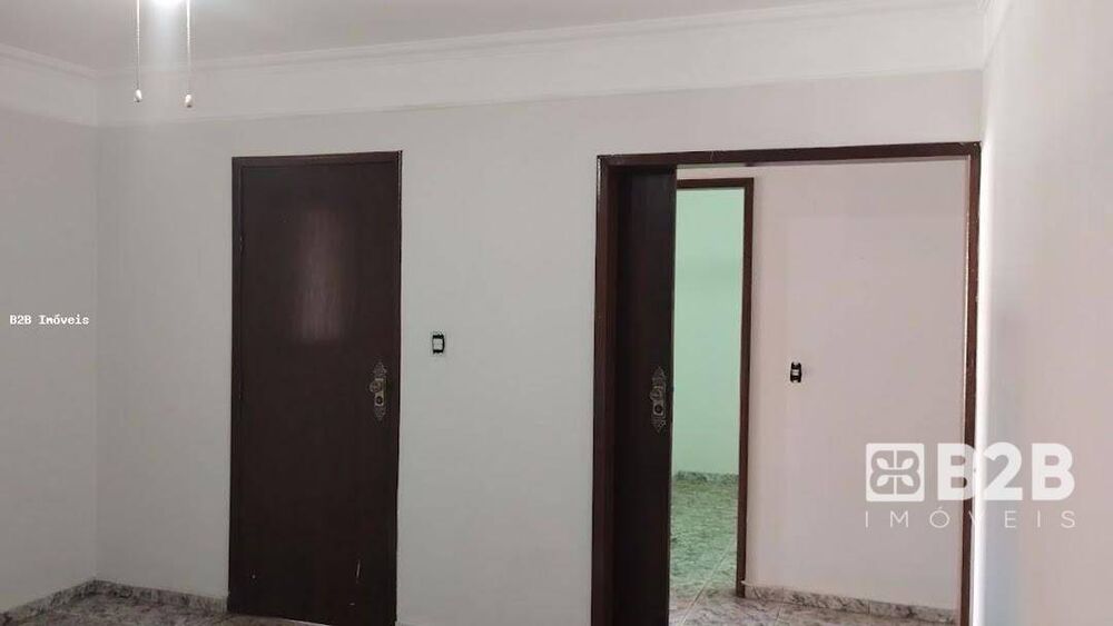 Casa, 3 quartos, 208 m² - Foto 3