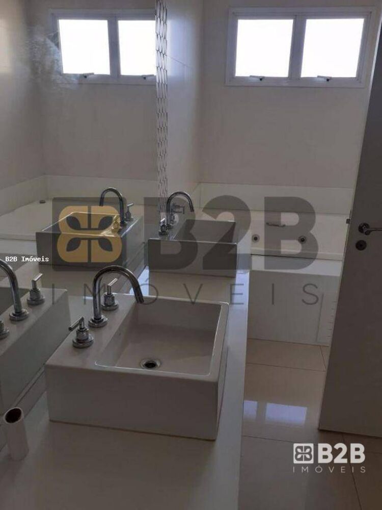 Apartamento, 4 quartos, 197 m² - Foto 1