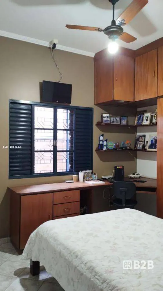 Casa, 2 quartos, 214 m² - Foto 3