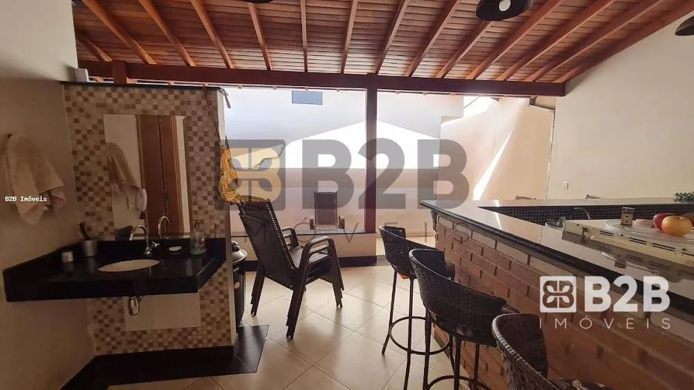Casa, 3 quartos, 210 m² - Foto 9