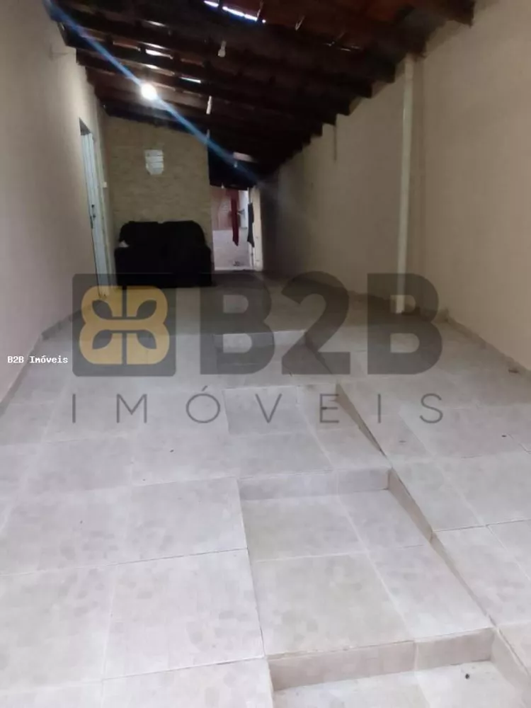 Casa à venda com 3 quartos, 157m² - Foto 4