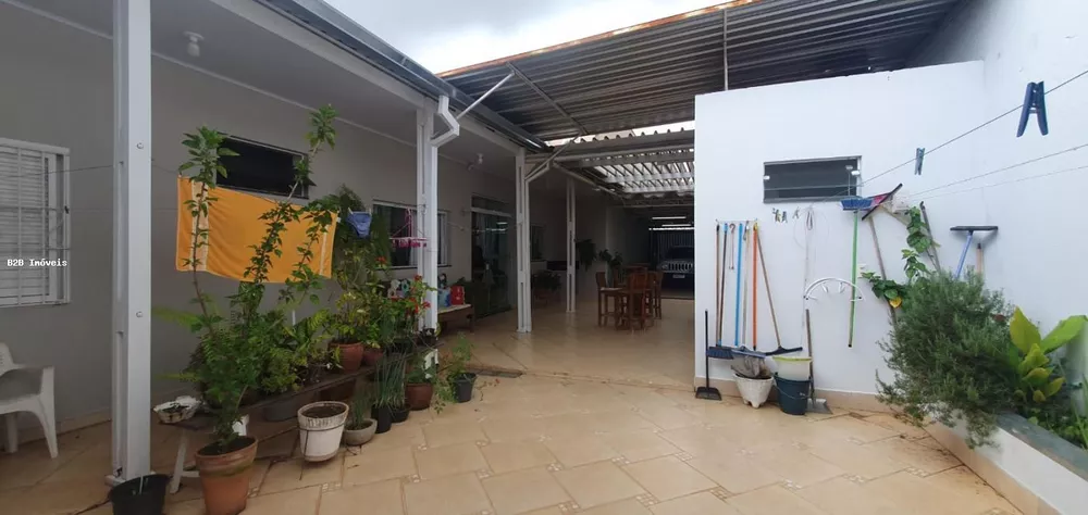 Prédio Inteiro à venda com 3 quartos, 397m² - Foto 2