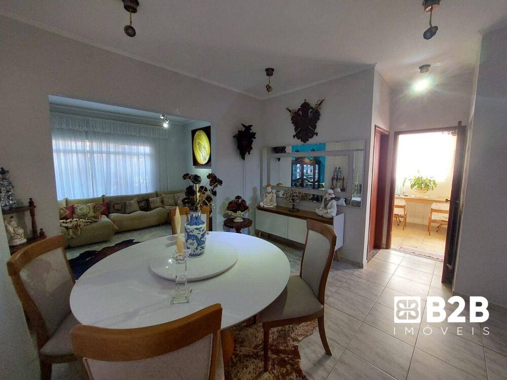 Casa à venda com 4 quartos, 292m² - Foto 11