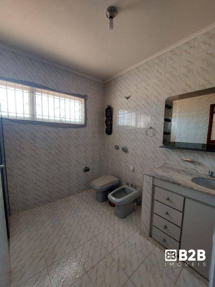 Casa à venda com 4 quartos, 292m² - Foto 41