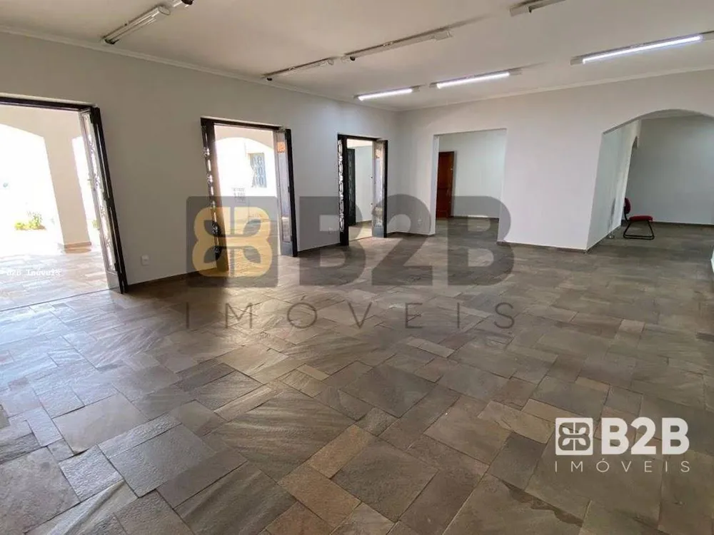 Casa, 5 quartos, 563 m² - Foto 1