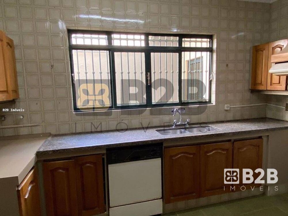 Casa, 5 quartos, 563 m² - Foto 1