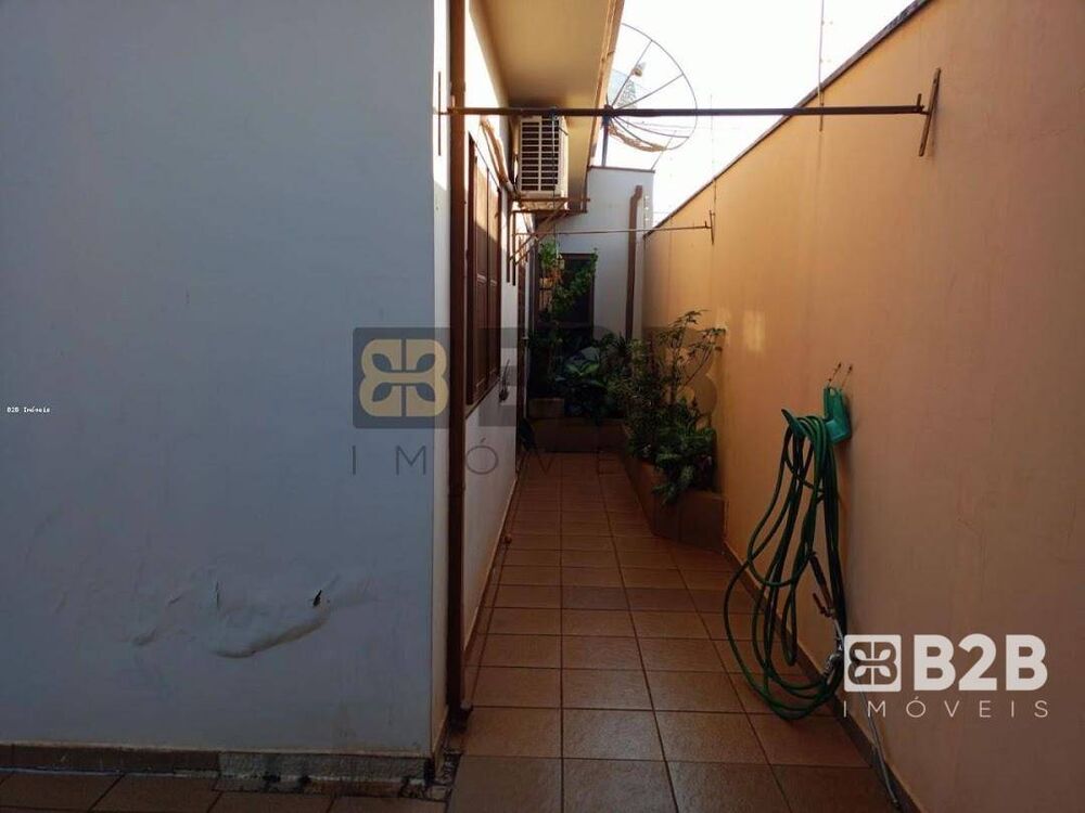 Casa, 3 quartos, 310 m² - Foto 17