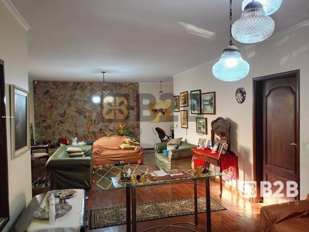 Casa, 3 quartos, 310 m² - Foto 3