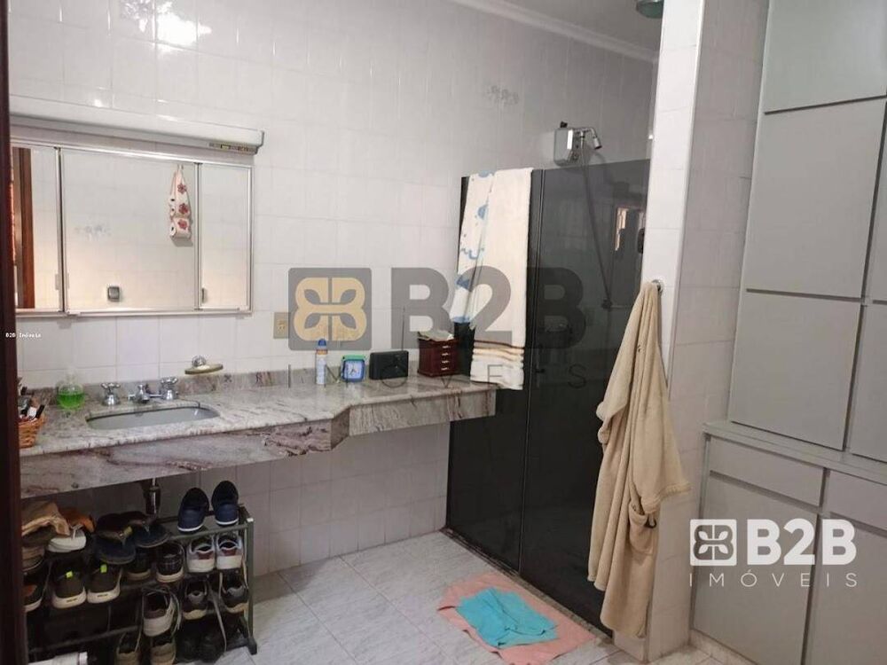 Casa, 3 quartos, 310 m² - Foto 16