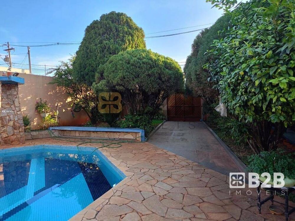 Casa, 3 quartos, 310 m² - Foto 8