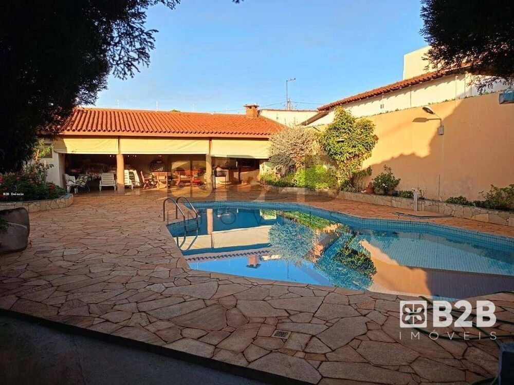 Casa, 3 quartos, 310 m² - Foto 9