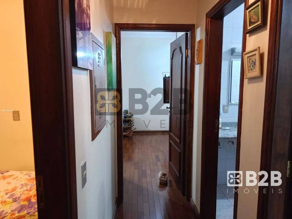 Casa, 3 quartos, 310 m² - Foto 12