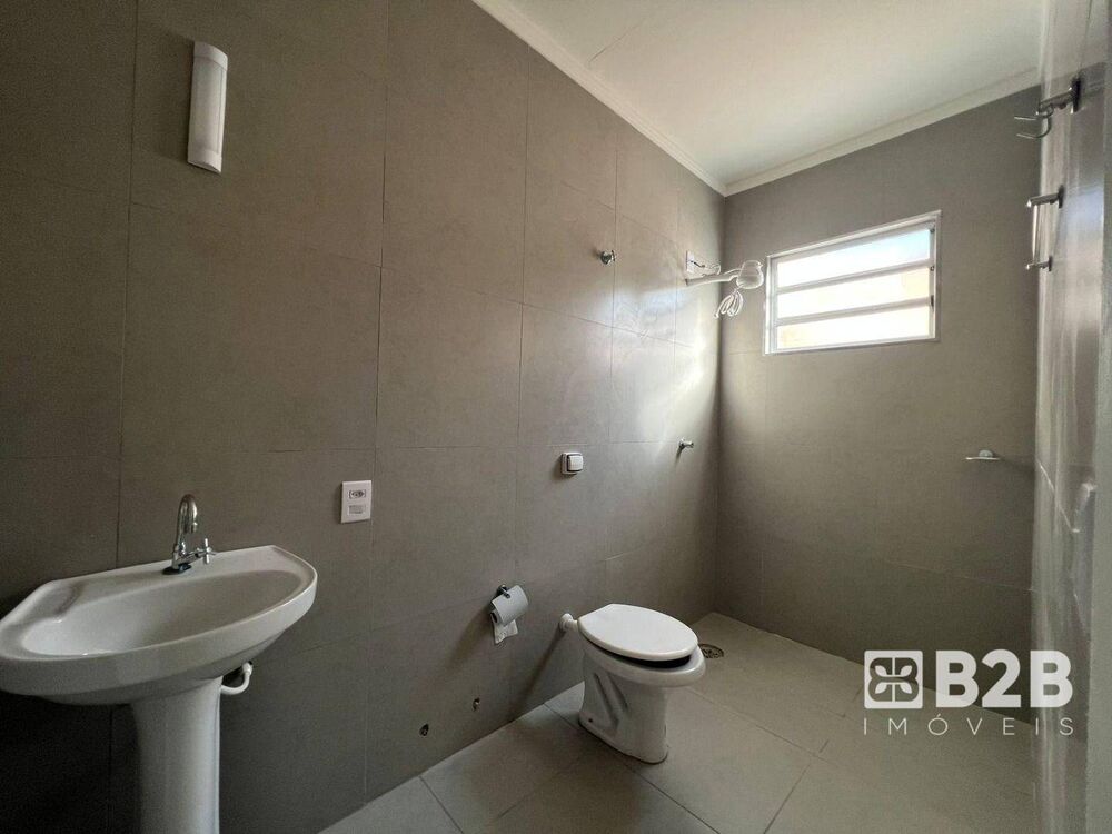 Casa à venda com 2 quartos, 130m² - Foto 5