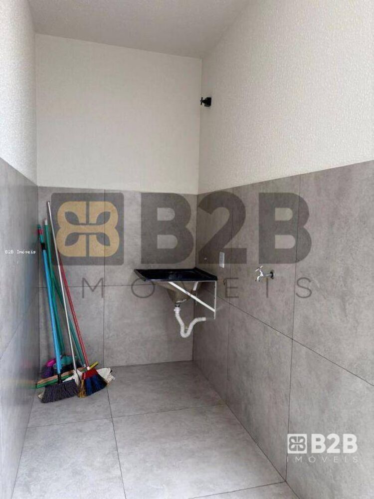 Casa à venda com 3 quartos, 242M2 - Foto 14
