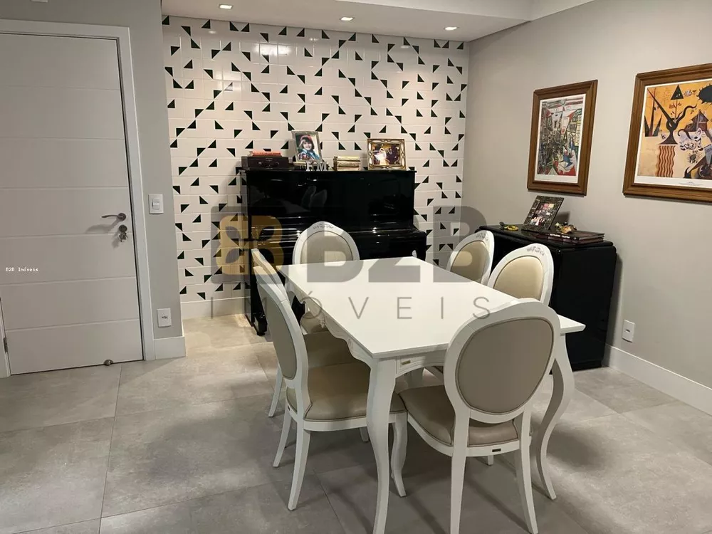 Apartamento à venda com 3 quartos, 124m² - Foto 3