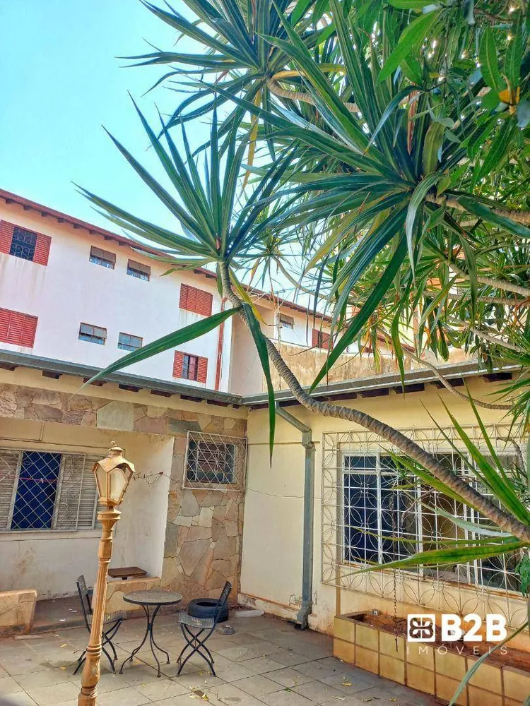 Casa, 3 quartos, 172 m² - Foto 2