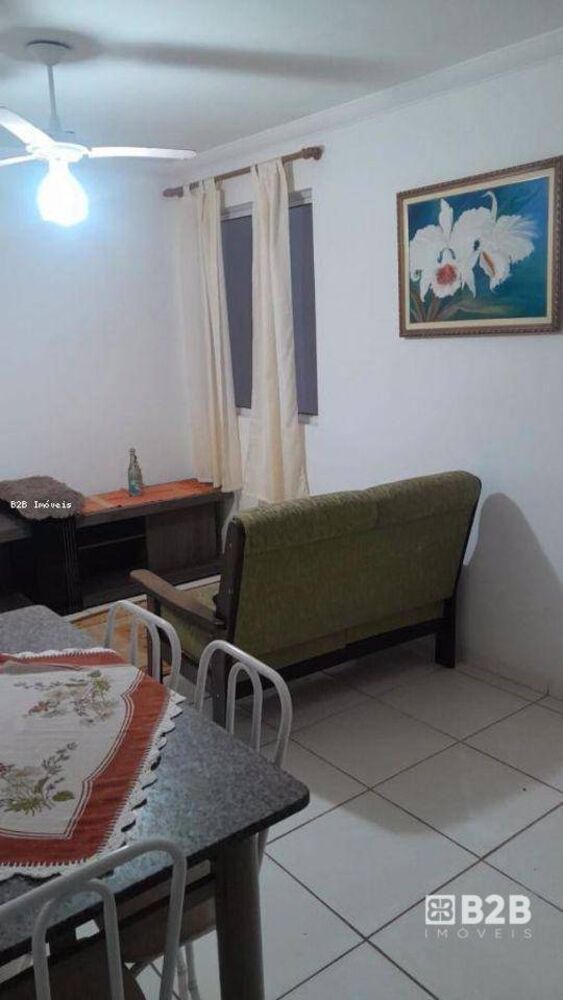 Apartamento à venda com 2 quartos, 42m² - Foto 1