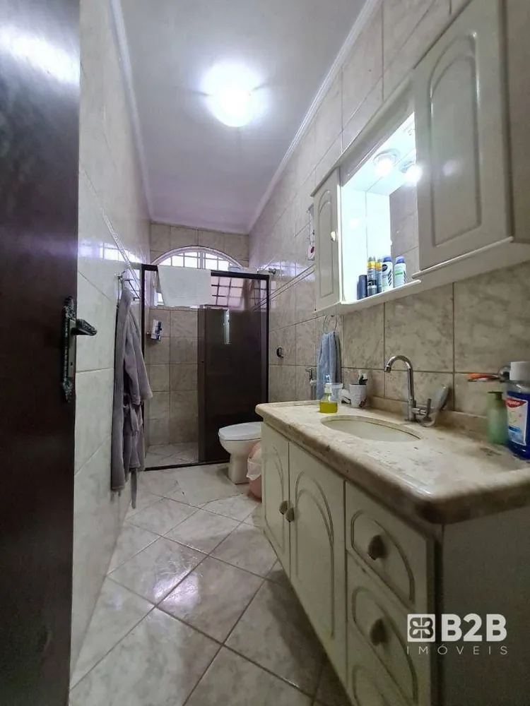 Casa, 3 quartos, 210 m² - Foto 22