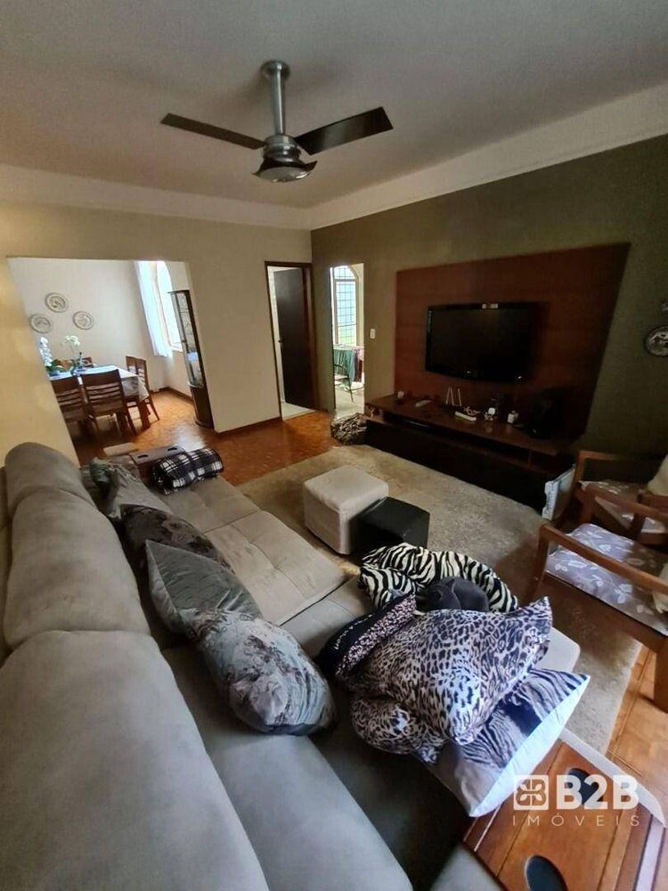 Casa, 3 quartos, 210 m² - Foto 4