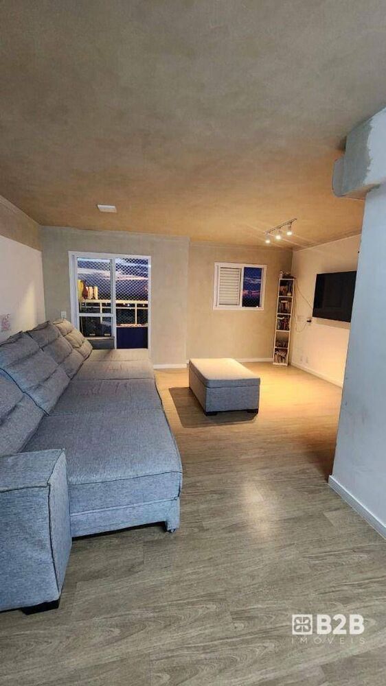 Apartamento à venda com 2 quartos, 68m² - Foto 11