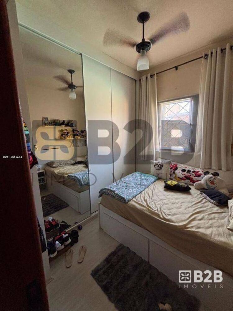 Casa, 3 quartos, 141 m² - Foto 8