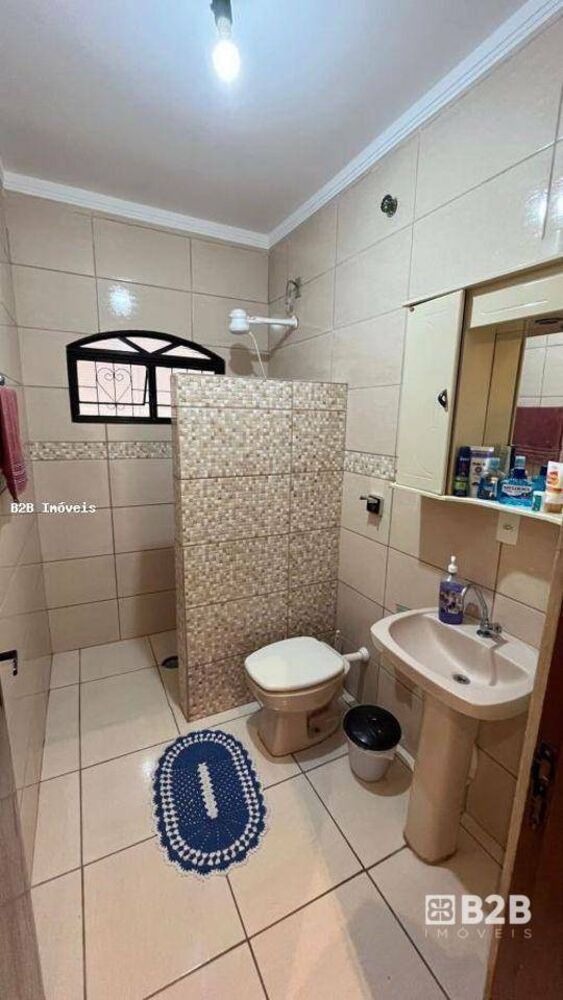 Casa à venda com 5 quartos, 193m² - Foto 6