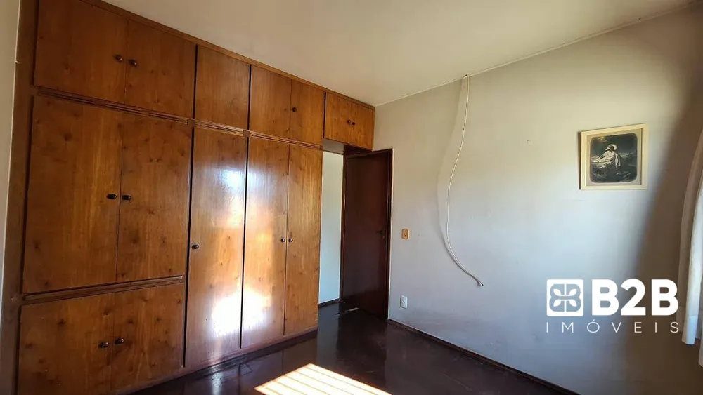 Casa, 3 quartos, 185 m² - Foto 1
