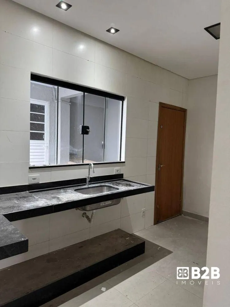 Casa, 3 quartos, 60 m² - Foto 1