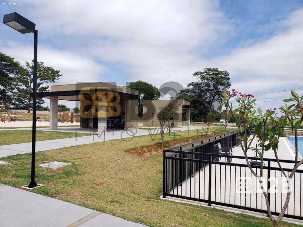 Terreno à venda, 300M2 - Foto 1