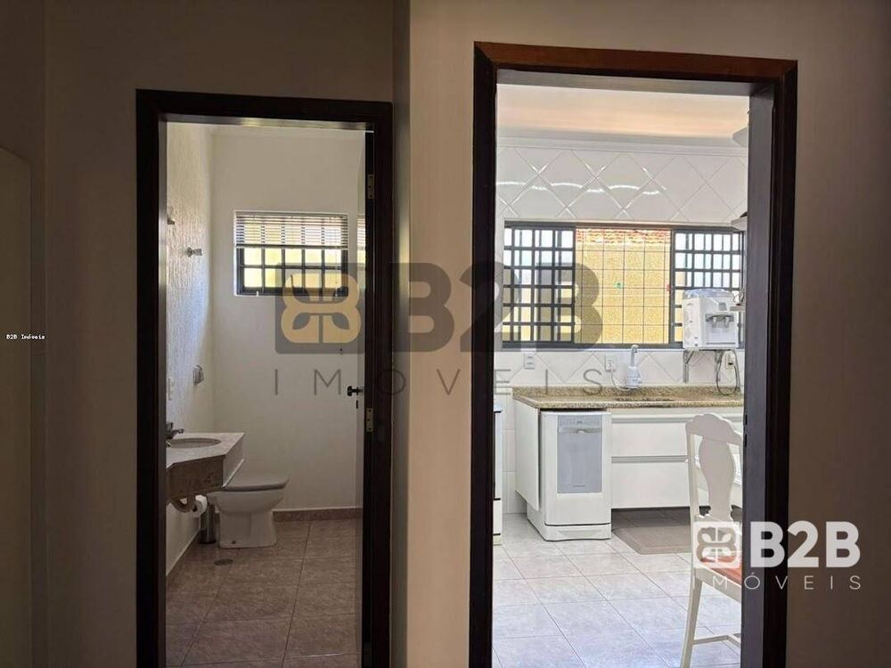 Casa, 3 quartos, 284 m² - Foto 24