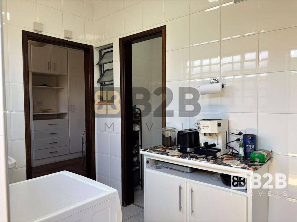 Casa, 3 quartos, 284 m² - Foto 17