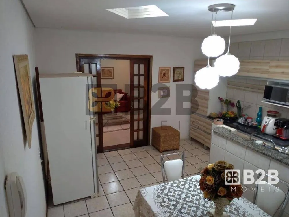 Casa, 4 quartos, 222 m² - Foto 5