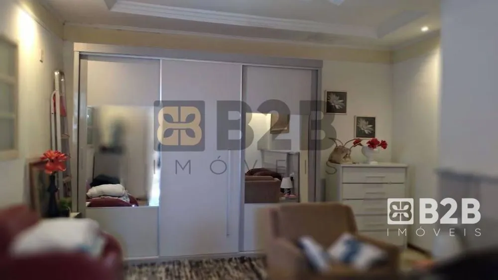 Casa, 4 quartos, 222 m² - Foto 10