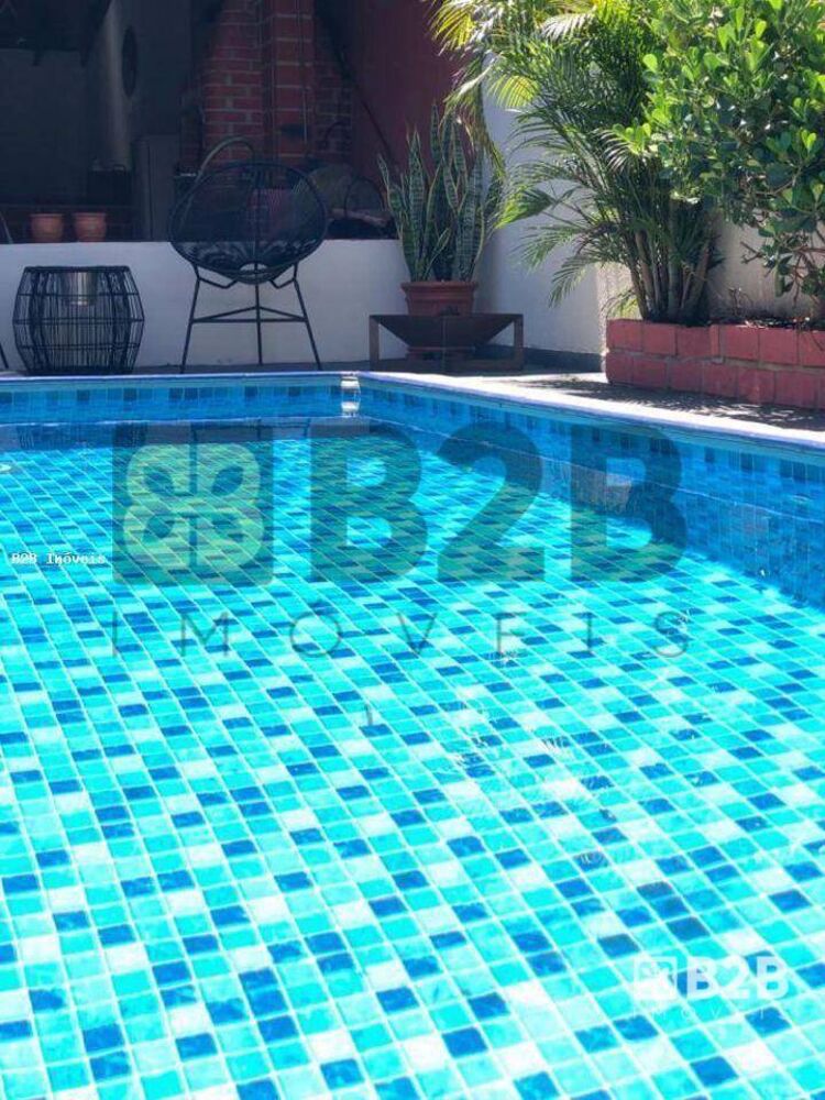 Casa à venda com 4 quartos, 280m² - Foto 5