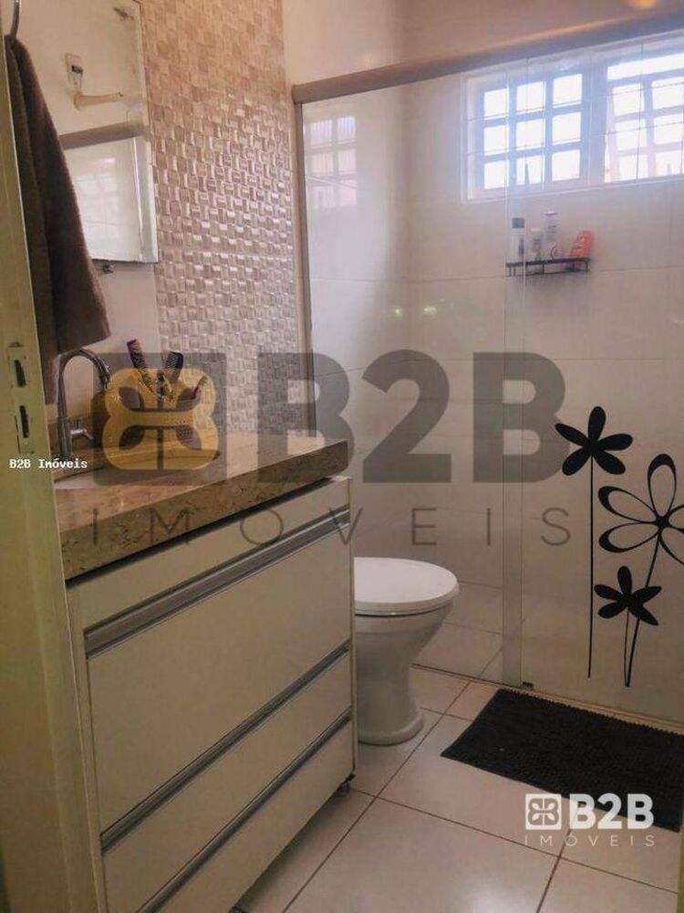 Casa à venda com 4 quartos, 280m² - Foto 12