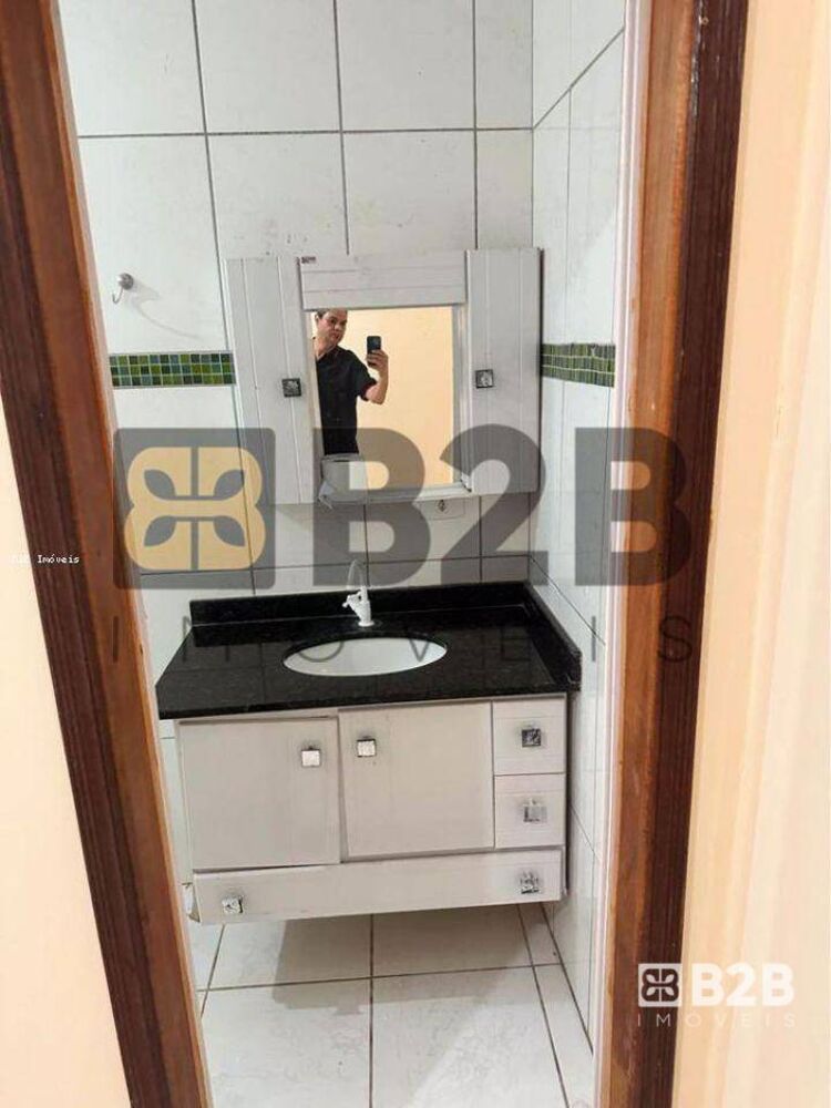 Casa, 4 quartos, 171 m² - Foto 2