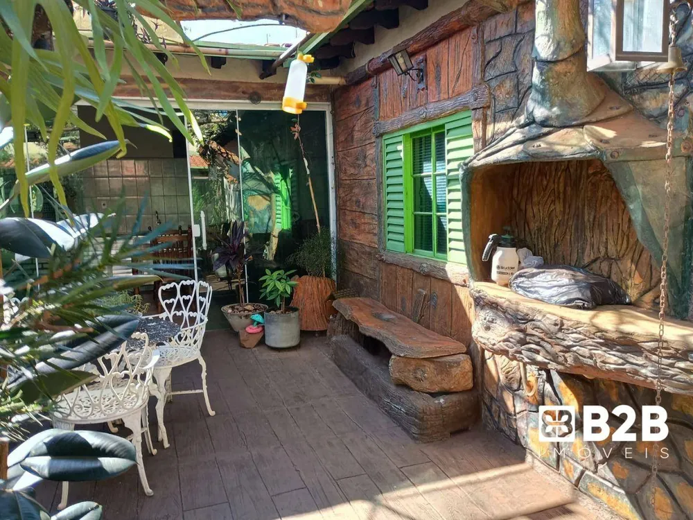 Casa, 2 quartos, 276 m² - Foto 2