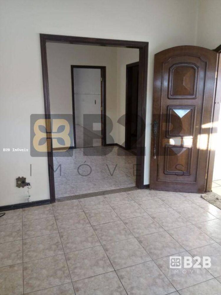 Casa à venda com 3 quartos, 175m² - Foto 18