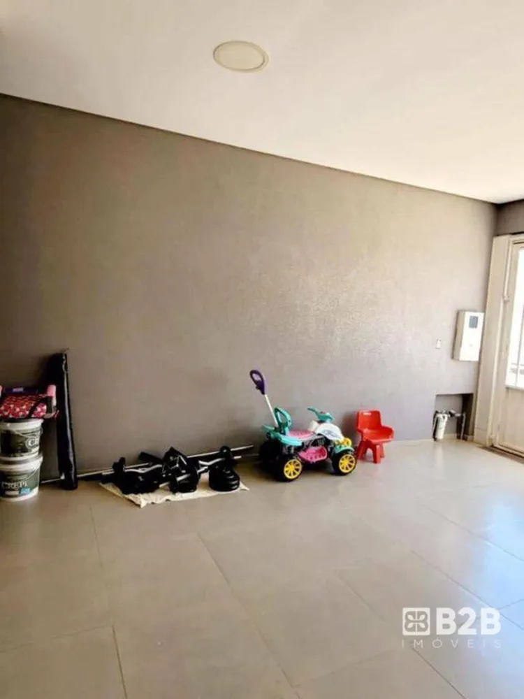 Casa, 3 quartos, 171 m² - Foto 3