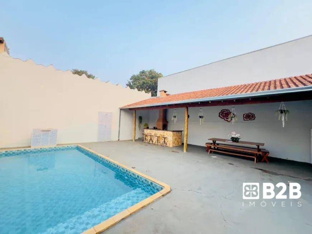 Casa, 4 quartos, 168 m² - Foto 3