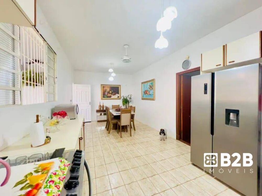 Casa, 4 quartos, 168 m² - Foto 9