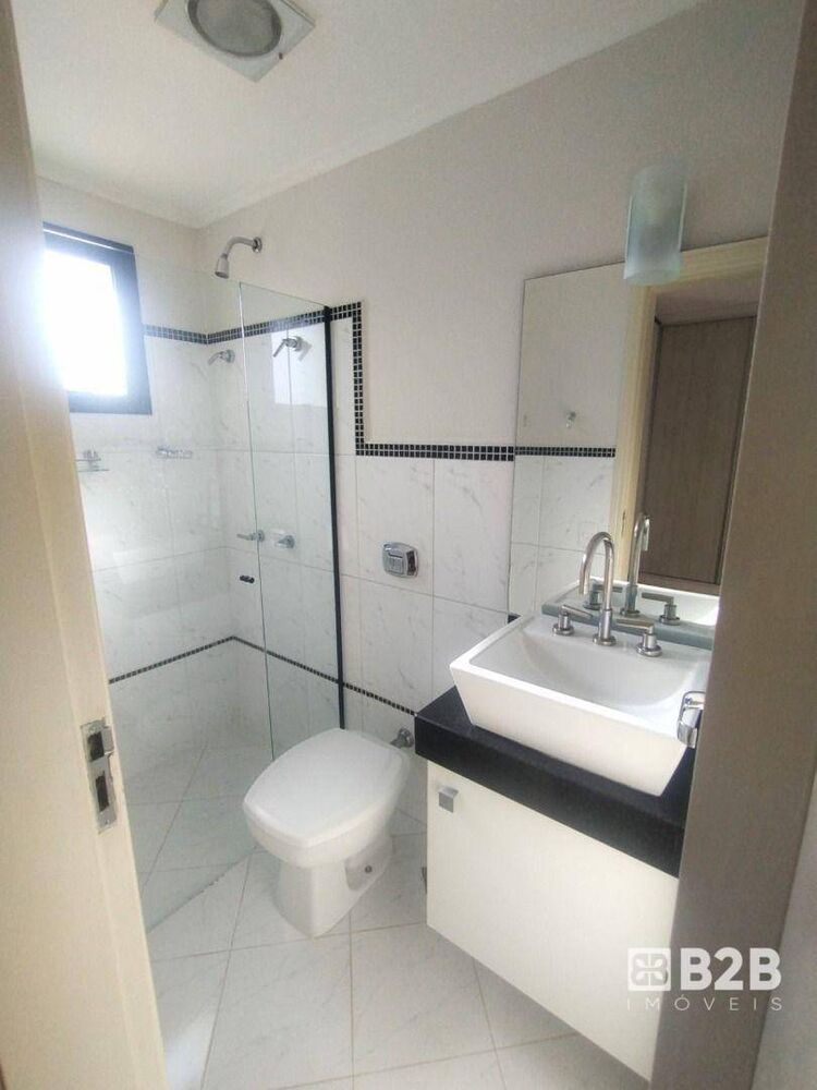 Apartamento, 3 quartos, 140 m² - Foto 3