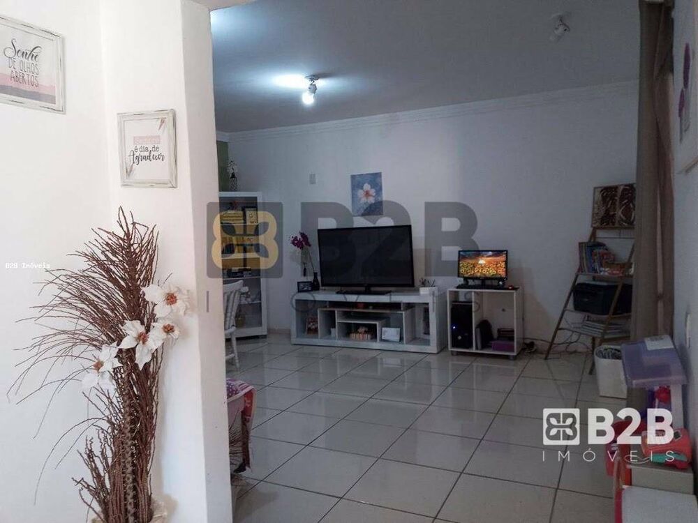 Casa, 4 quartos - Foto 2