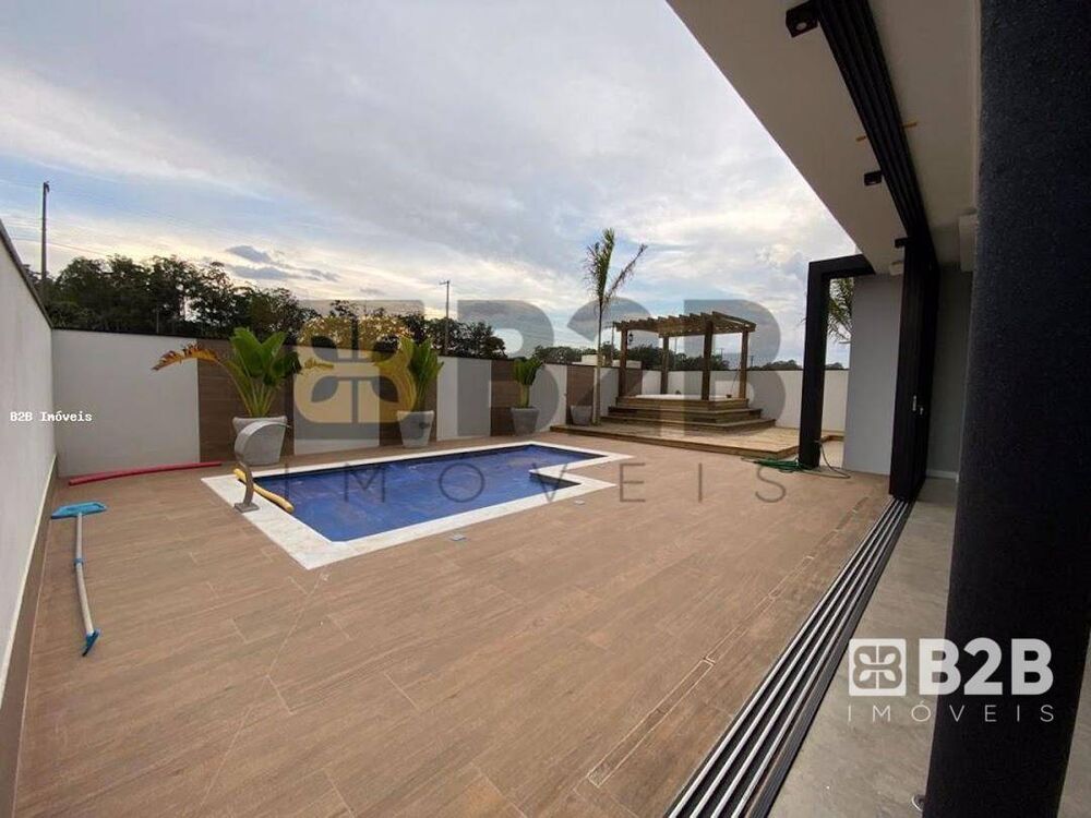 Casa, 3 quartos, 190 m² - Foto 1