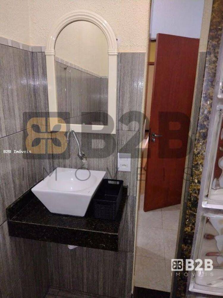 Casa, 3 quartos, 156 m² - Foto 2