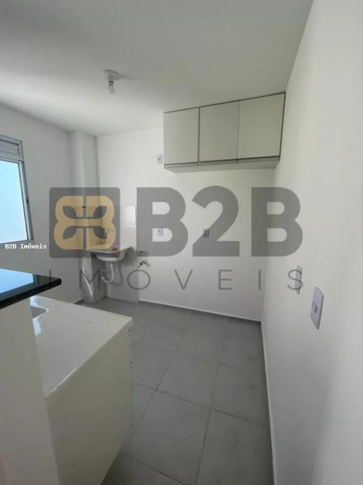 Apartamento à venda com 2 quartos, 39m² - Foto 3