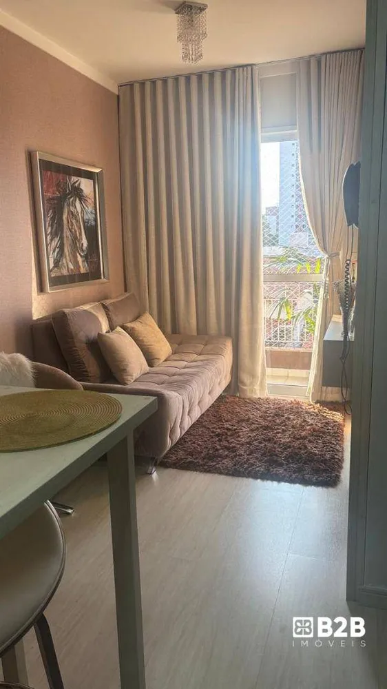 Apartamento, 1 quarto, 27 m² - Foto 2