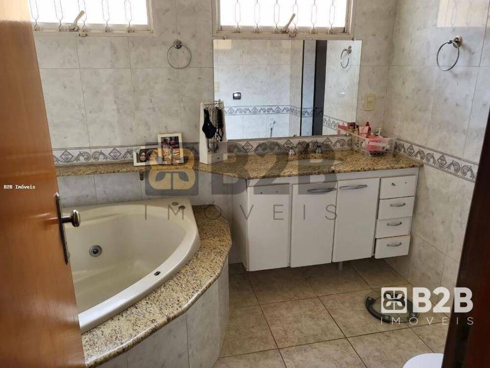 Casa, 4 quartos, 364 m² - Foto 8