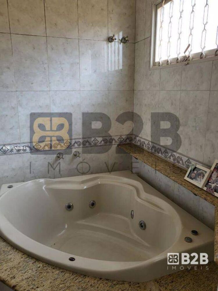 Casa, 4 quartos, 364 m² - Foto 9