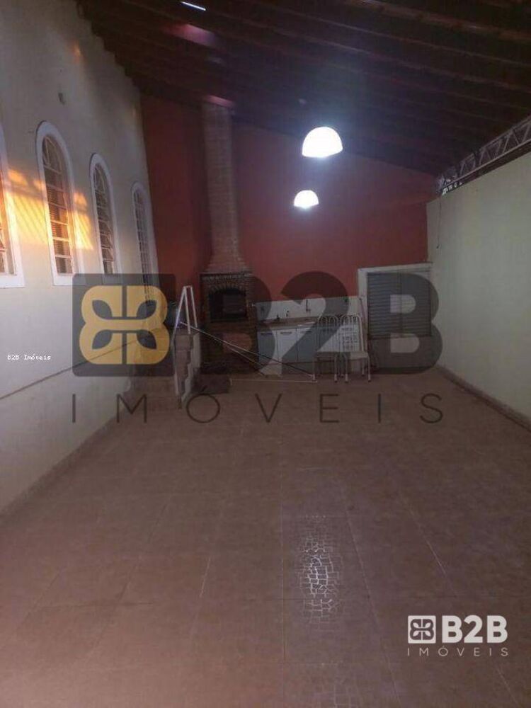 Casa à venda com 3 quartos, 190m² - Foto 15